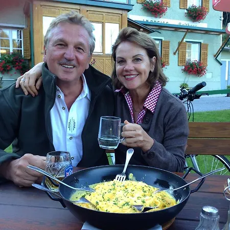 巴赫乡村旅馆 宾馆 *